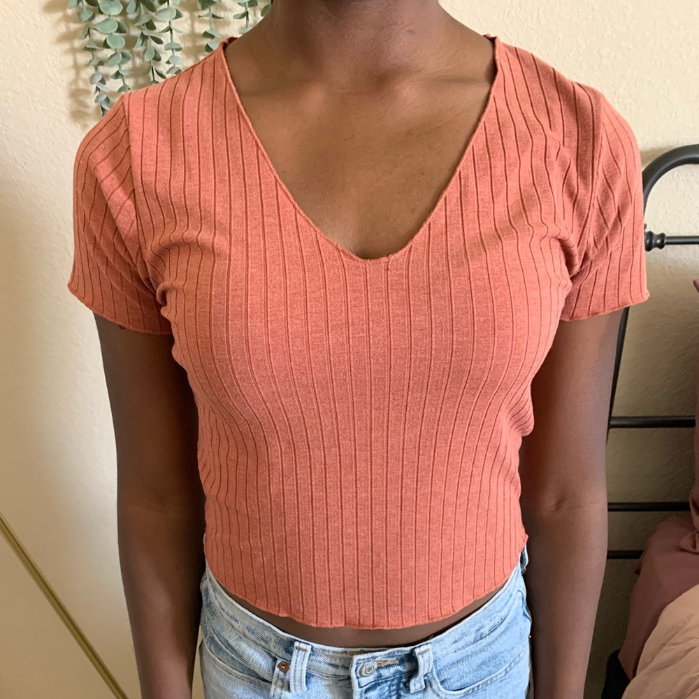 Bozzolo short sleeve pink crop top